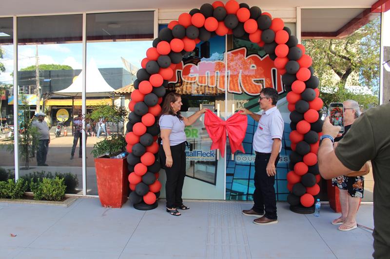 Empresa familiar de sucesso, Vidraçaria TemTem inaugura nova sede em Amambai