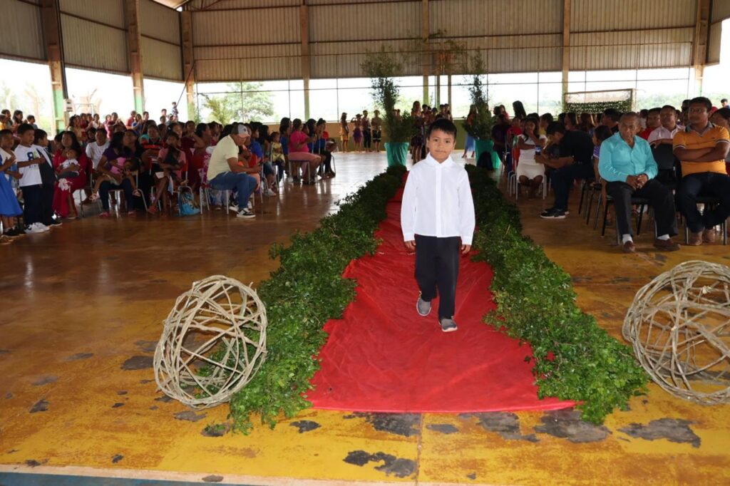 Cerimônia de Entrega de Certificados na Escola Pancho Romero é realizada em Paranhos