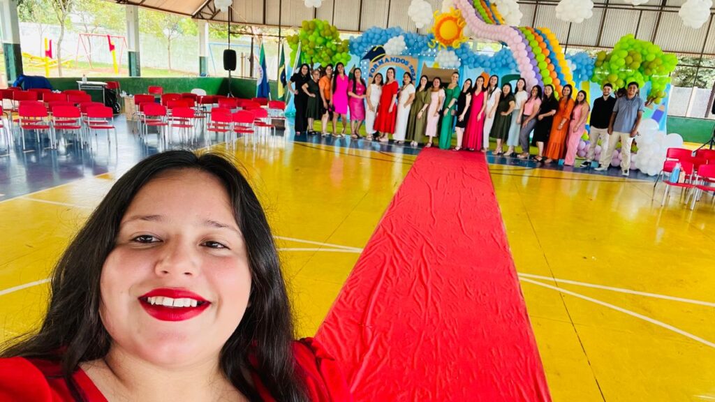 Festa de formatura é realizada na Escola Municipal Dr. Mitsuro Saito, em Paranhos