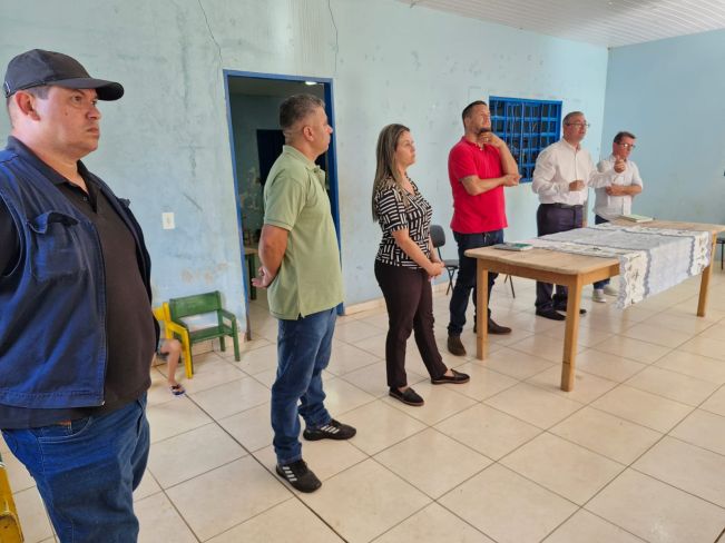 Prefeitura de Amambai promove reunião para avançar na regularização das escrituras da Vila Alcindo Franco Machado