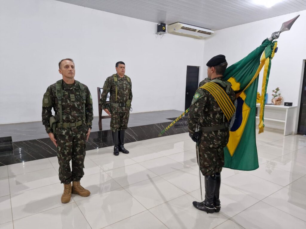 Pedro Augusto da Cas Porto assume o comando do 17º RC Mec em Amambai