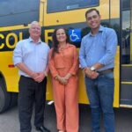 Prefeito Gilson Cruz participa do lançamento do Programa MS Educação e anuncia ônibus escolares para Juti