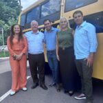 Prefeito Gilson Cruz participa do lançamento do Programa MS Educação e anuncia ônibus escolares para Juti