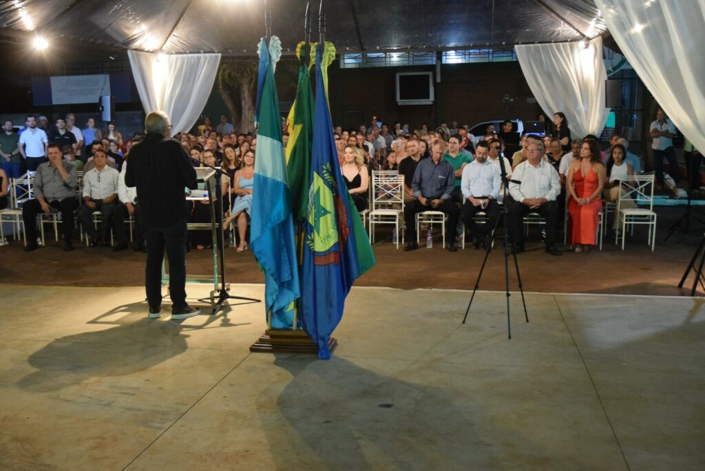 Cooperativa Sicredi inaugura nova agência em Iguatemi, com a presença do prefeito Lídio Ledesma e autoridades municipais