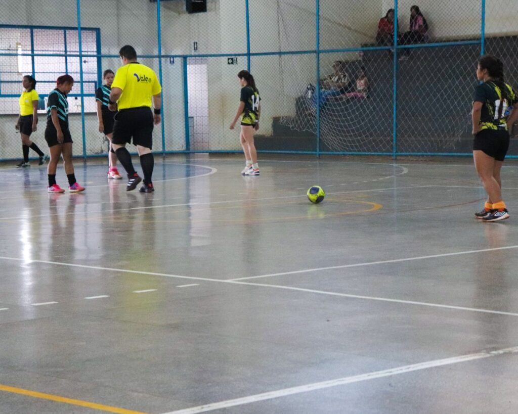 Torneio Especial destaca o talento e a força do esporte feminino em Amambai