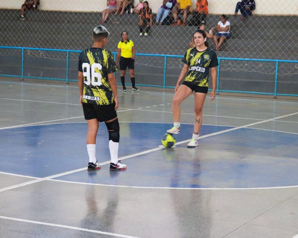 Torneio Especial destaca o talento e a força do esporte feminino em Amambai