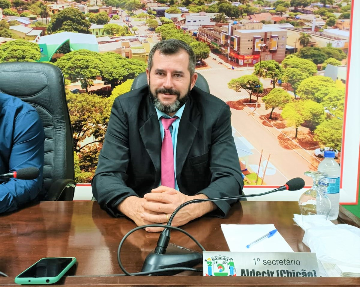 Vereador Chicão leva demandas de Caarapó ao deputado federal Dagoberto Nogueira Vereador Chicão leva demandas de Caarapó ao deputado federal Dagoberto Nogueira