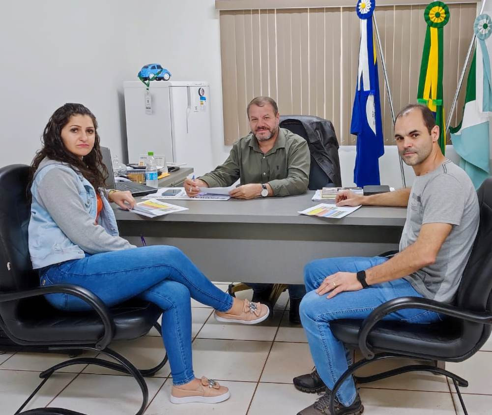 Prefeitura de Paranhos antecipa 50% do 13° salário dos servidores