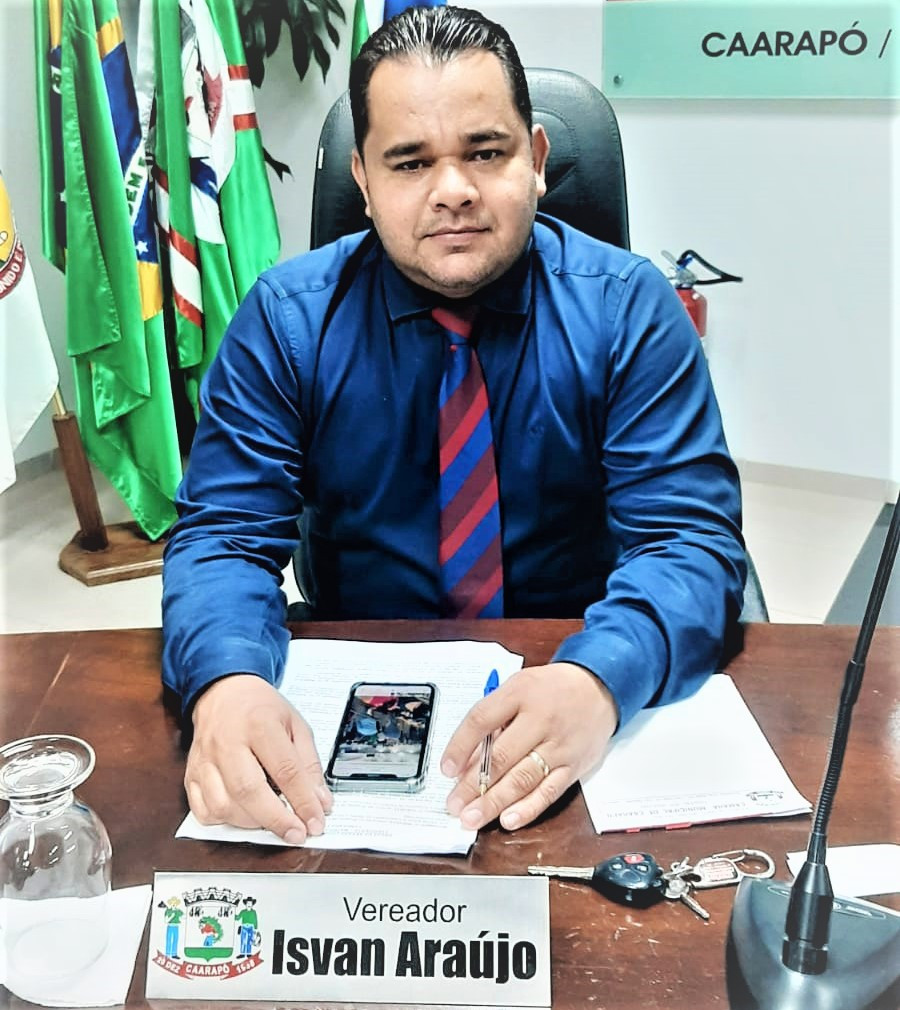 Vereador Isvan Araújo pede monitores em transporte escolar em Caarapó