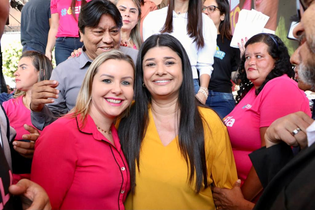Vereadora Janete Córdoba participa de ato em apoio a Rose Modesto em Campo Grande