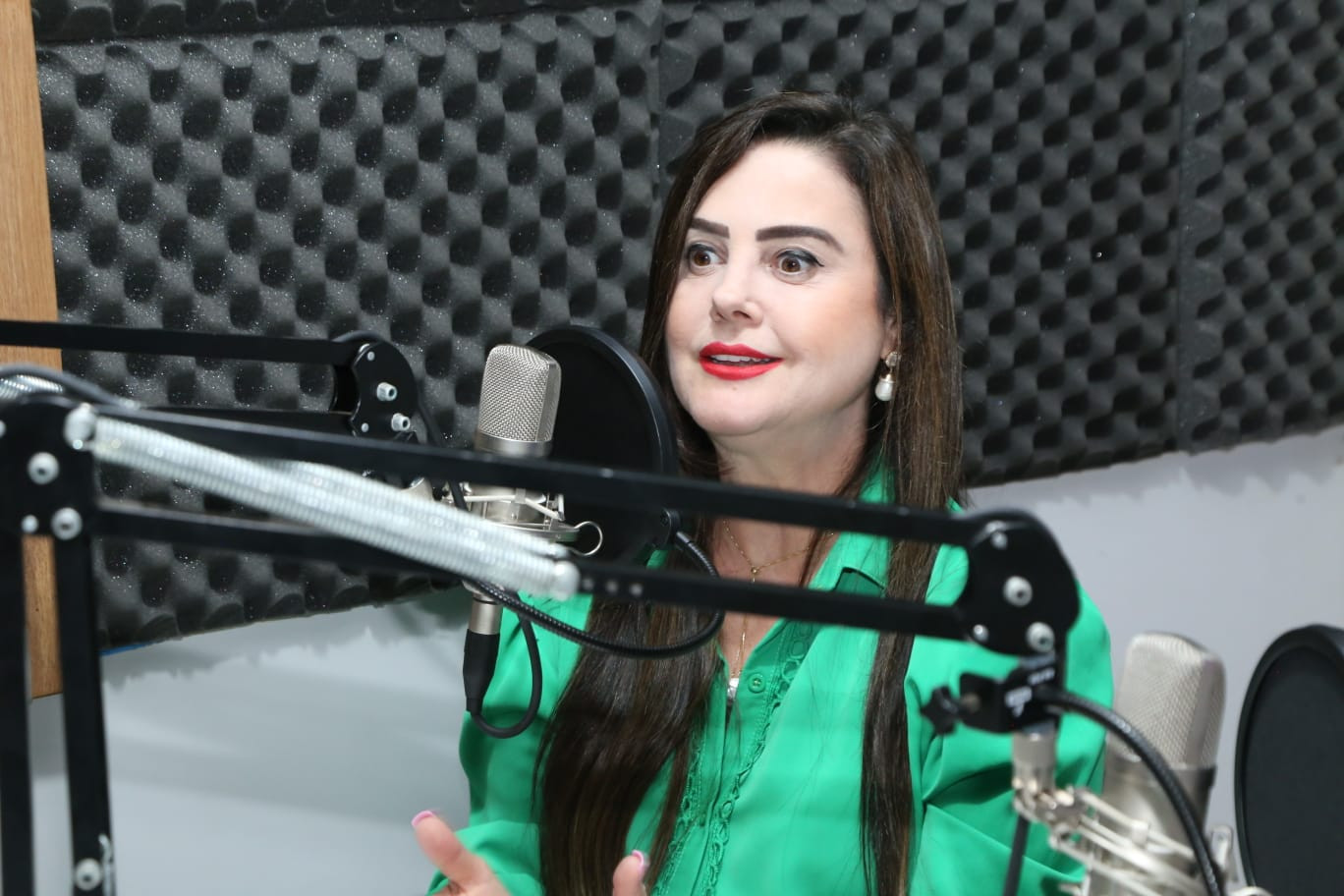 Deputada Mara Caseiro pede reforma da Escola Estadual de Ponta Porã