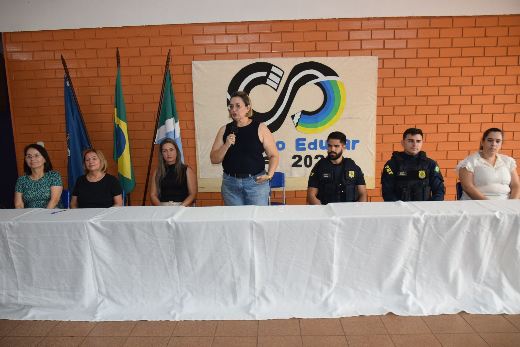 Secretaria de Educação de Iguatemi e Polícia Rodoviária realizam encerramento do Projeto Educar PRF 2023