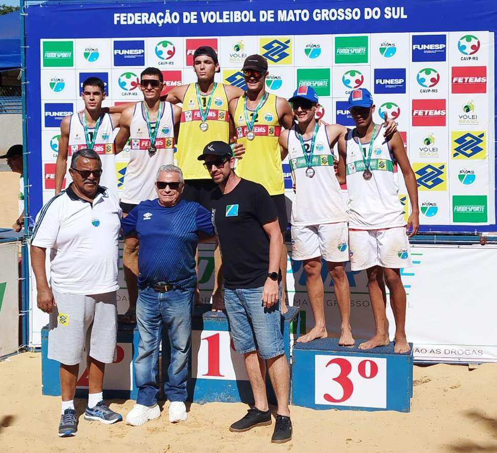 Dupla de Amambai é medalha de bronze na Seletiva Centro-Oeste Banco do Brasil de Vôlei de Praia