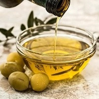 Conheça os benefícios do consumo de azeite de oliva