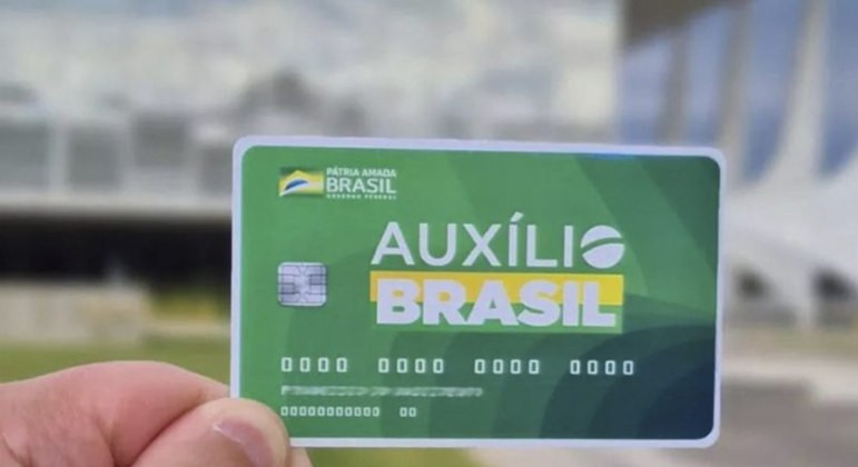 Como funciona o consignado para o Auxílio Brasil; saiba os cuidados