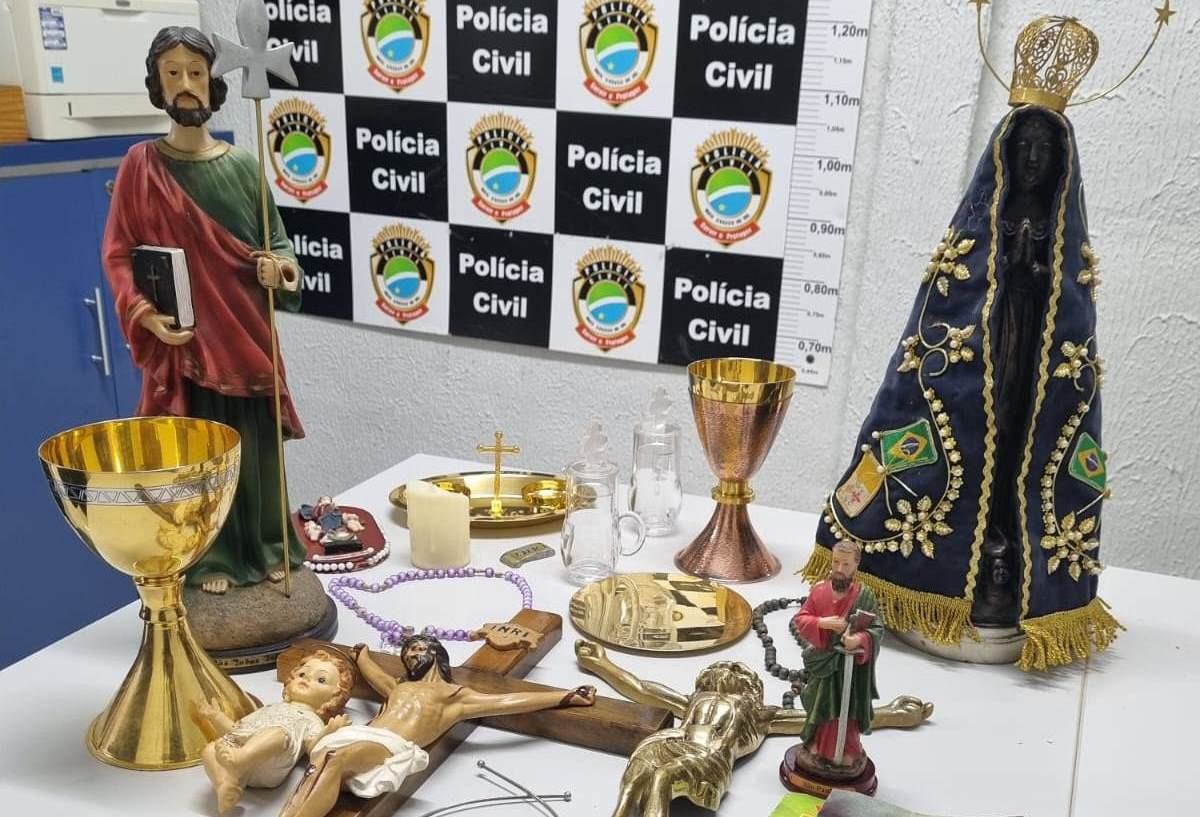 Polícia Civil desvenda furtos e recupera objetos furtados da Igreja Matriz em Paranhos