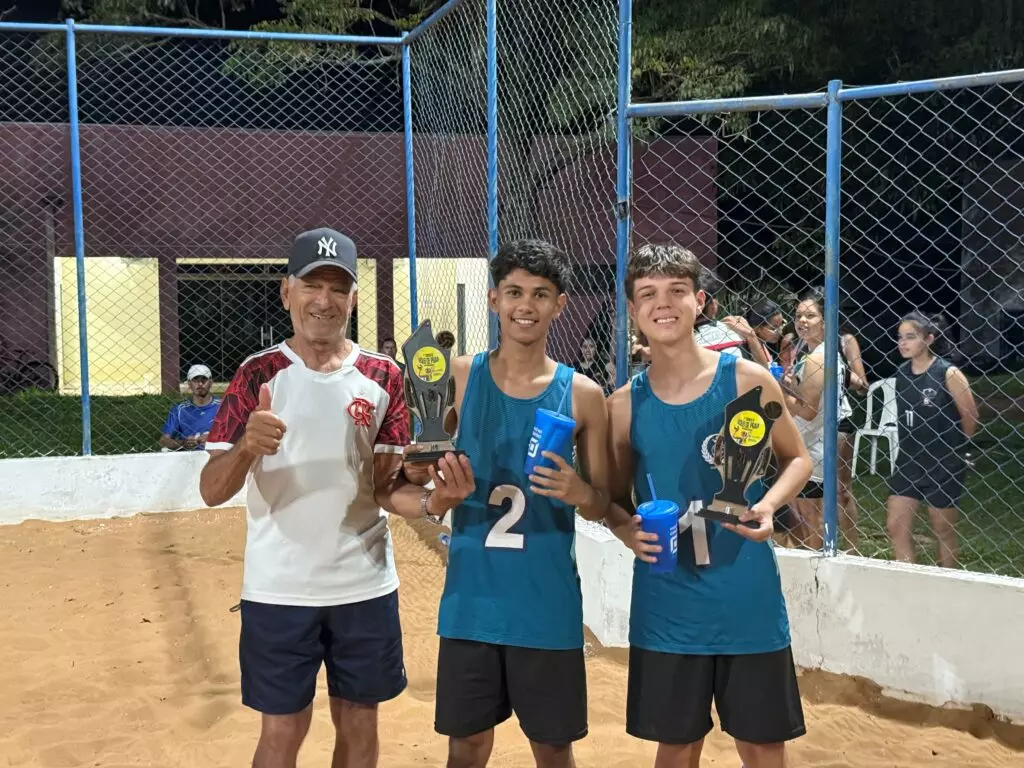 Amambai consagra campeões na final do 1º Torneio de Vôlei de Praia