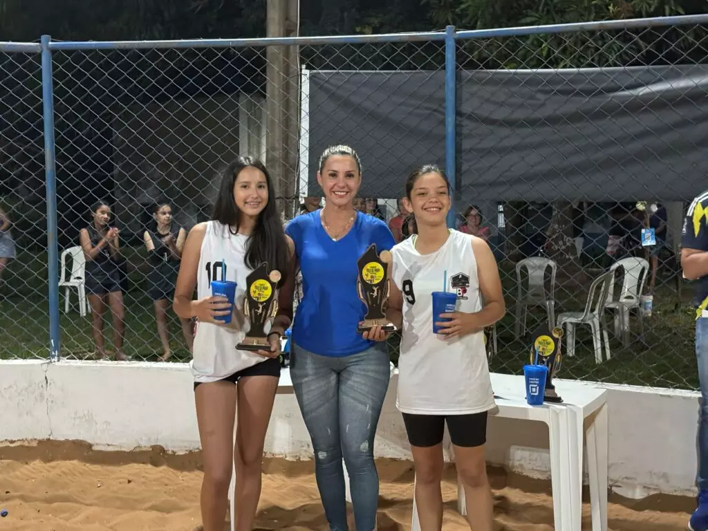 Amambai consagra campeões na final do 1º Torneio de Vôlei de Praia